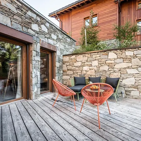 Padouk Moriond - By Emerald *