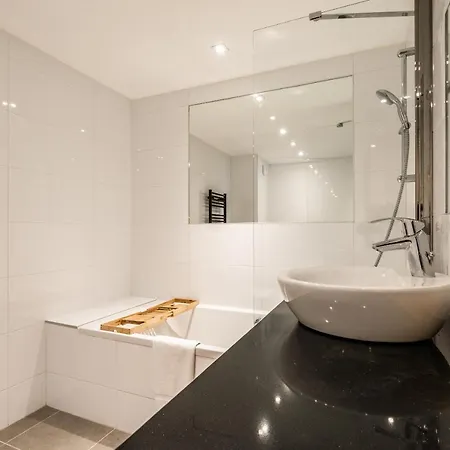 Padouk Moriond - By Emerald *