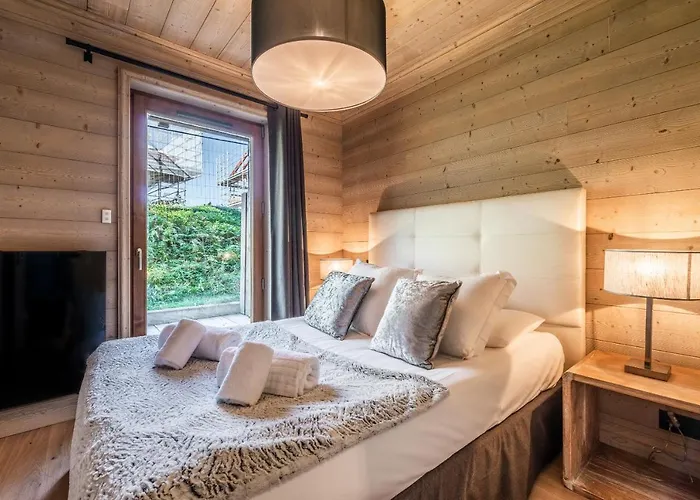 Padouk Moriond - By Emerald * Courchevel